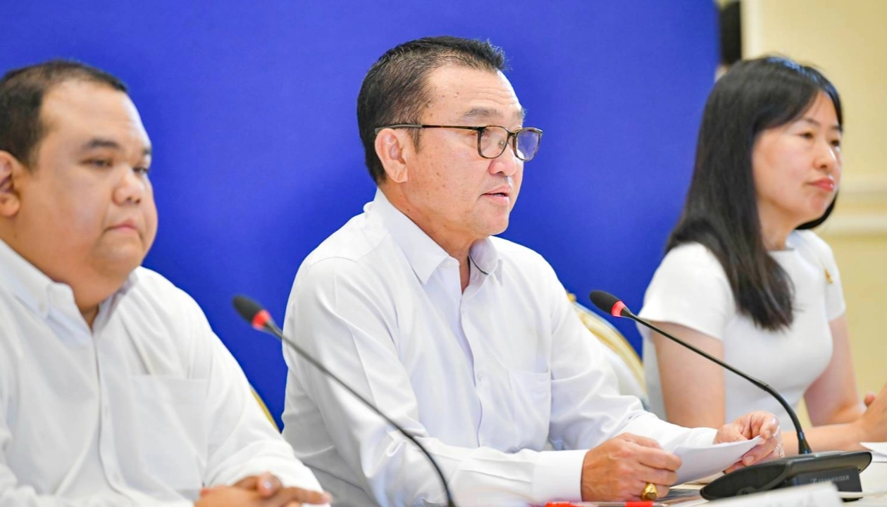 กต. เผยสถานการณ์ตะวันออกกลางยังรุนแรง เร่งนำร่างแรงงานไทยกลับ ช่วยเหลือคนไทยกลับแล้ว 1,209 คน